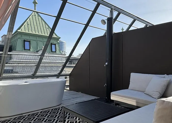 Rafael Kaiser - Premium Apartments City Centre - Contactless Check-In